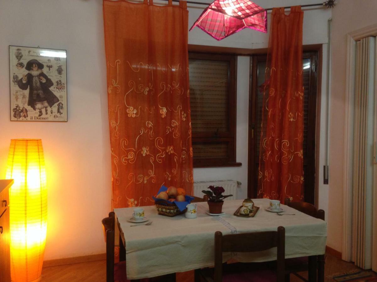 דירות לידו די אוסטיה Casa Daniele מראה חיצוני תמונה