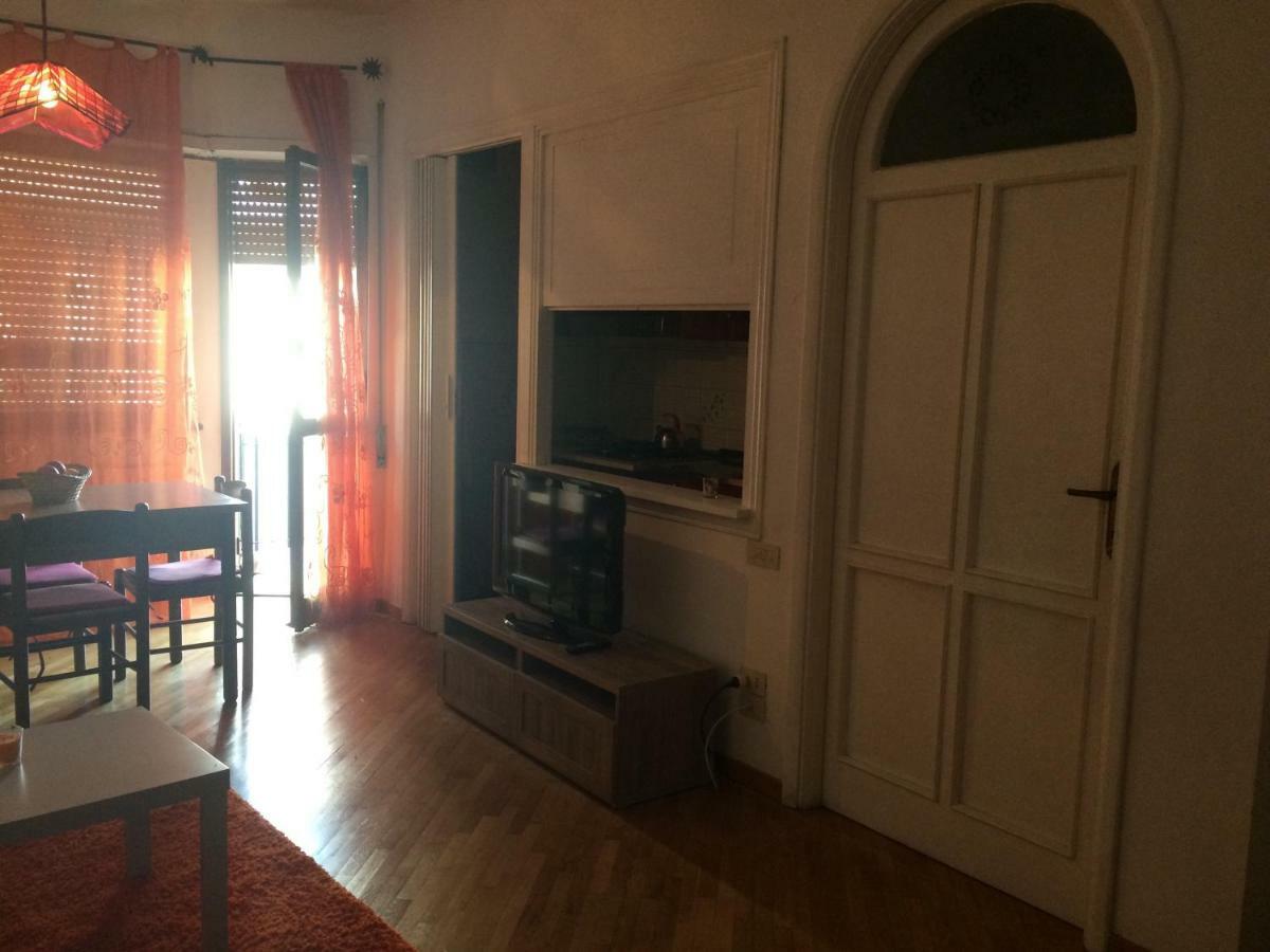 דירות לידו די אוסטיה Casa Daniele מראה חיצוני תמונה