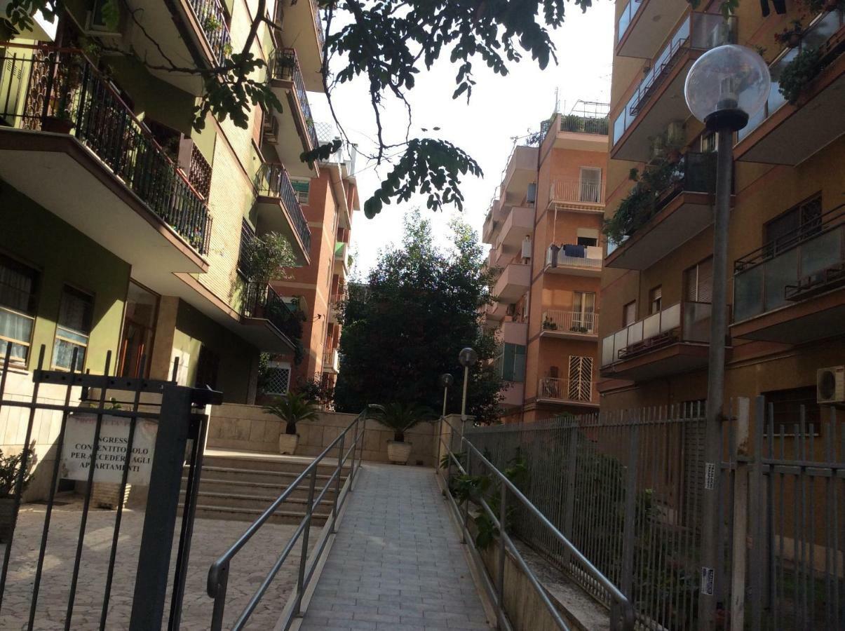 דירות לידו די אוסטיה Casa Daniele מראה חיצוני תמונה